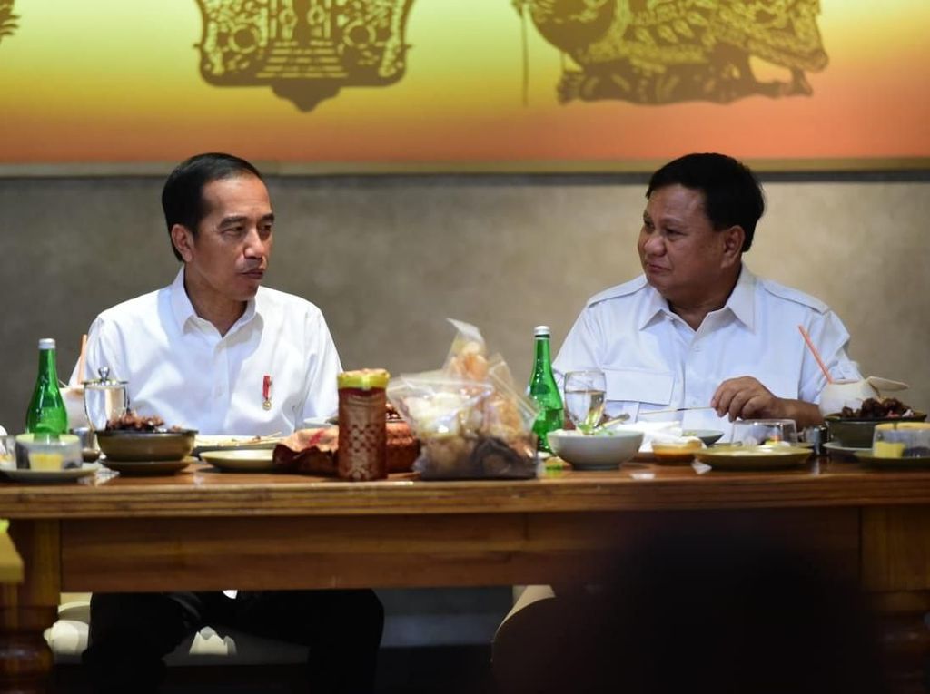 Prabowo Ketemu Jokowi, Bahas Menteri Gerindra?
