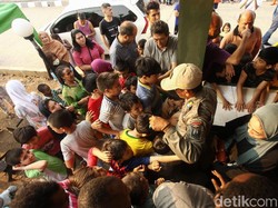 Pencari Suaka di Kalideres Bakal Dapat Masakan Daging Kurban
