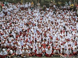 Faktor Usia Krusial di PPDB Jakarta, Ada Siswa 11 Tahun Daftar SD