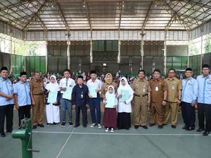 Tahun Ajaran Baru, 1.893 Siswa Kabupaten Serang Terima Beasiswa