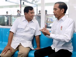 Jelang Malam Tahun Baru, Prabowo Posting Sketsa Duduk Bareng Jokowi