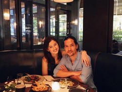 Hamil Muda, Kimberly Ryder Minta Doa