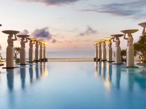 5 Resor Terbaik di Indonesia, Apa Saja?