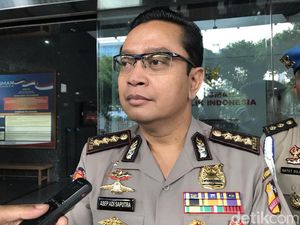 Polisi Tunggu Hasil Labfor Pastikan Jenis Granat yang Meledak di Monas Polisi Tunggu Hasil Labfor Pastikan Jenis Granat yang Meledak di Monas