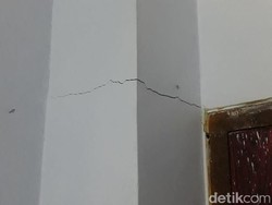 Dampak Gempa Bali, Tembok Rumah Retak dan Plafon Sekolah di Jember Ambrol