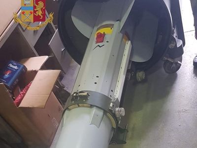 Potret Pistol Hingga Rudal yang Disita Neo-Nazi di Italia