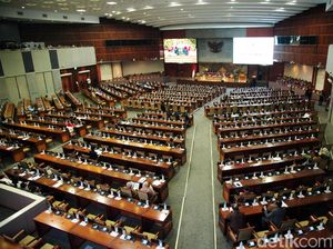 Sepi, Paripurna DPR Hanya Dihadiri 85 Anggota