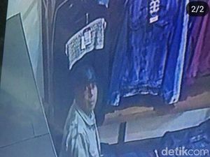Pria Berbadan Besar Terekam CCTV Mencuri di Toko Jaket Lembang Pria Berbadan Besar Terekam CCTV Mencuri di Toko Jaket Lembang