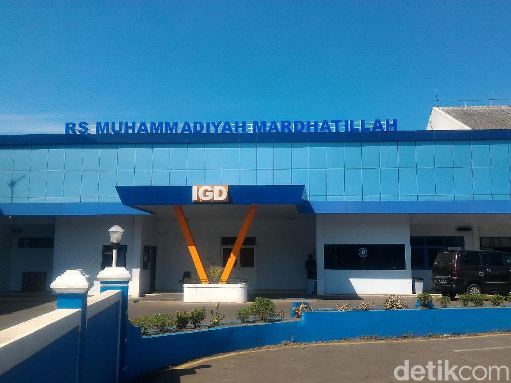 1 Korban Tabrakan Elf vs Avanza di Pemalang Masih Kritis di RS 1 Korban Tabrakan Elf vs Avanza di Pemalang Masih Kritis di RS