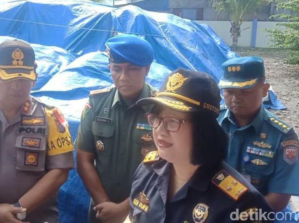 Bea Cukai Sumut Sita 1,7 Jutaan Batang Rokok Ilegal Bea Cukai Sumut Sita 1,7 Jutaan Batang Rokok Ilegal