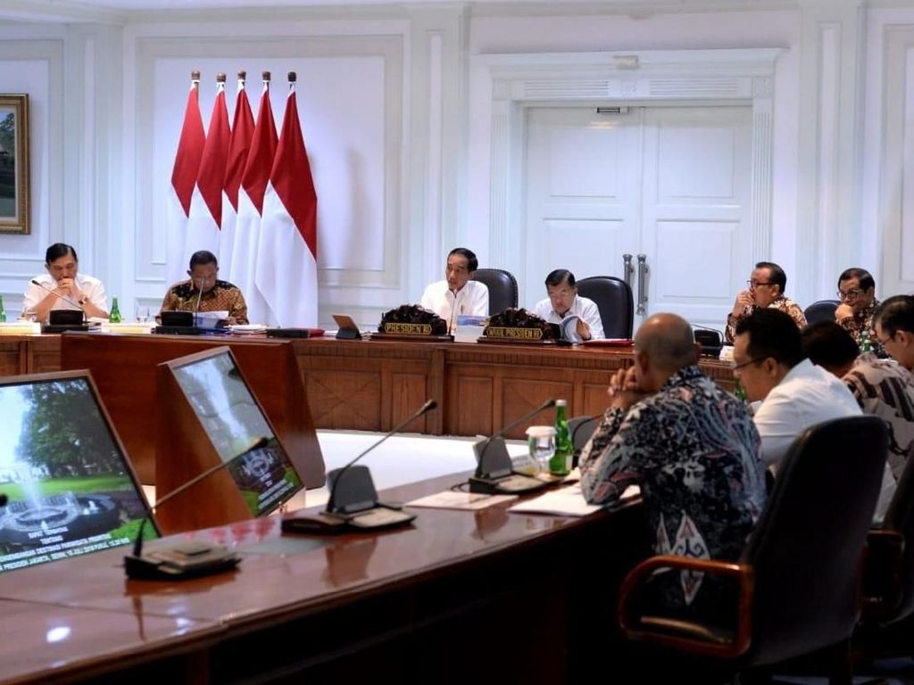 Gelar Ratas soal Pariwisata, Jokowi Soroti Enam Hal Ini Gelar Ratas soal Pariwisata, Jokowi Soroti Enam Hal Ini