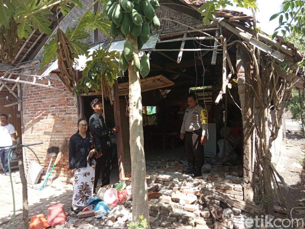 Gempa Bali Rusak Sembilan Bangunan di Banyuwangi Gempa Bali Rusak Sembilan Bangunan di Banyuwangi