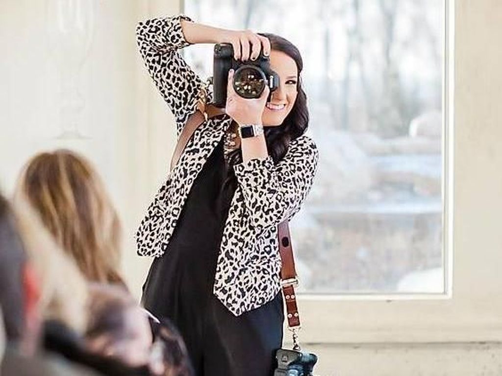 Viral, Pesan Menohok Fotografer untuk Tamu Pernikahan yang Motret Pakai HP Viral, Pesan Menohok Fotografer untuk Tamu Pernikahan yang Motret Pakai HP