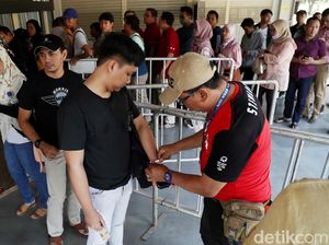 Suasana Terkini Antrean Penonton Indonesia Open 2019