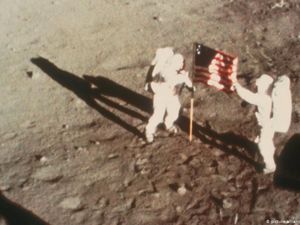 Mengenang 50 tahun Lomba Menguasai Bulan