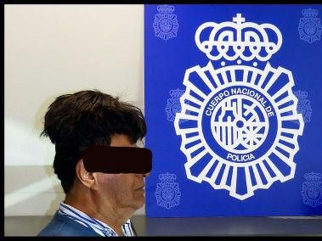 Sembunyikan Kokain Rp 462 Juta di Balik Wig, Pria Kolombia Ditangkap Sembunyikan Kokain Rp 462 Juta di Balik Wig, Pria Kolombia Ditangkap