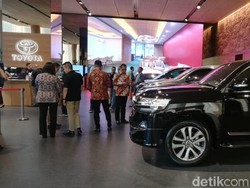 Aman Gak Sih Mengganti Ban dengan Merek Berbeda?