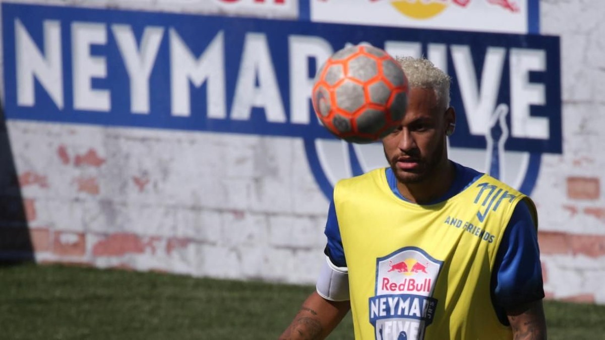 Neymar Sr membantah anaknya sudah melecehkan Paris Saint-Germain (REUTERS/Rahel Patrasso)