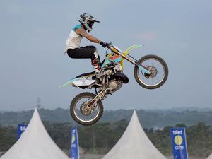 IMI-KNPI Bakal Gelar Kejuaraan Balap Motocross Piala Ketua MPR RI IMI-KNPI Bakal Gelar Kejuaraan Balap Motocross Piala Ketua MPR RI
