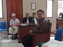 Putra Kandung Bantah Eks Bos Kadin Bali Anak Angkat Mangku Pastika