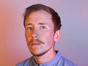 Sensasi Mantan Wanita yang Melahirkan, Kini Ingin Punya Sertifikat Jadi Ayah