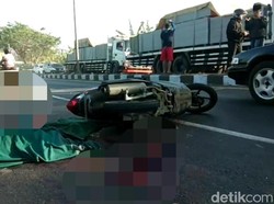 4 Motor Ngebut Saling Salip Lalu Senggolan, 1 Biker Tewas Terlindas Truk