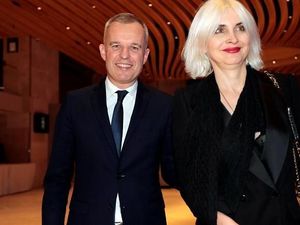 Menteri Prancis Mundur Usai Skandal Makan Lobster Pakai Uang Negara Menteri Prancis Mundur Usai Skandal Makan Lobster Pakai Uang Negara