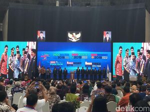 JK Beri Penghargaan ke Sejumlah Kepala Daerah Berprestasi, Ada TGB JK Beri Penghargaan ke Sejumlah Kepala Daerah Berprestasi, Ada TGB