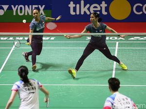 Ultimatum untuk Della/Rizki: Dari Turun Level Hingga Diganti Pemain Muda