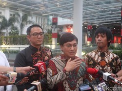 Jokowi Ditemui 100 Artis Pendukungnya Saat Pilpres 2019