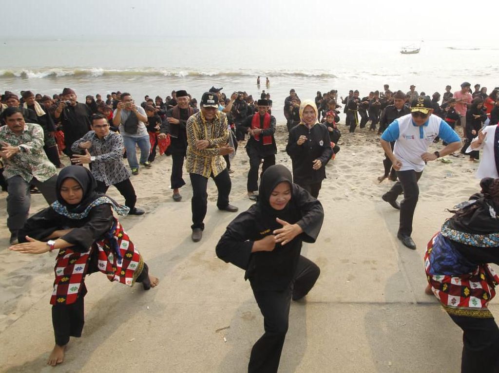 200 Pesilat Akan Unjuk Gigi di Anyer Krakatau Culture Festival 200 Pesilat Akan Unjuk Gigi di Anyer Krakatau Culture Festival