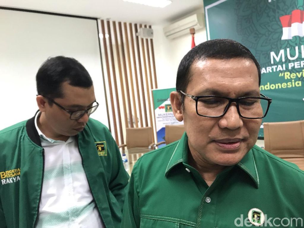 Tangkap Sinyal Jokowi, PPP Terbuka Bahas Nama Menteri di Mukernas Tangkap Sinyal Jokowi, PPP Terbuka Bahas Nama Menteri di Mukernas