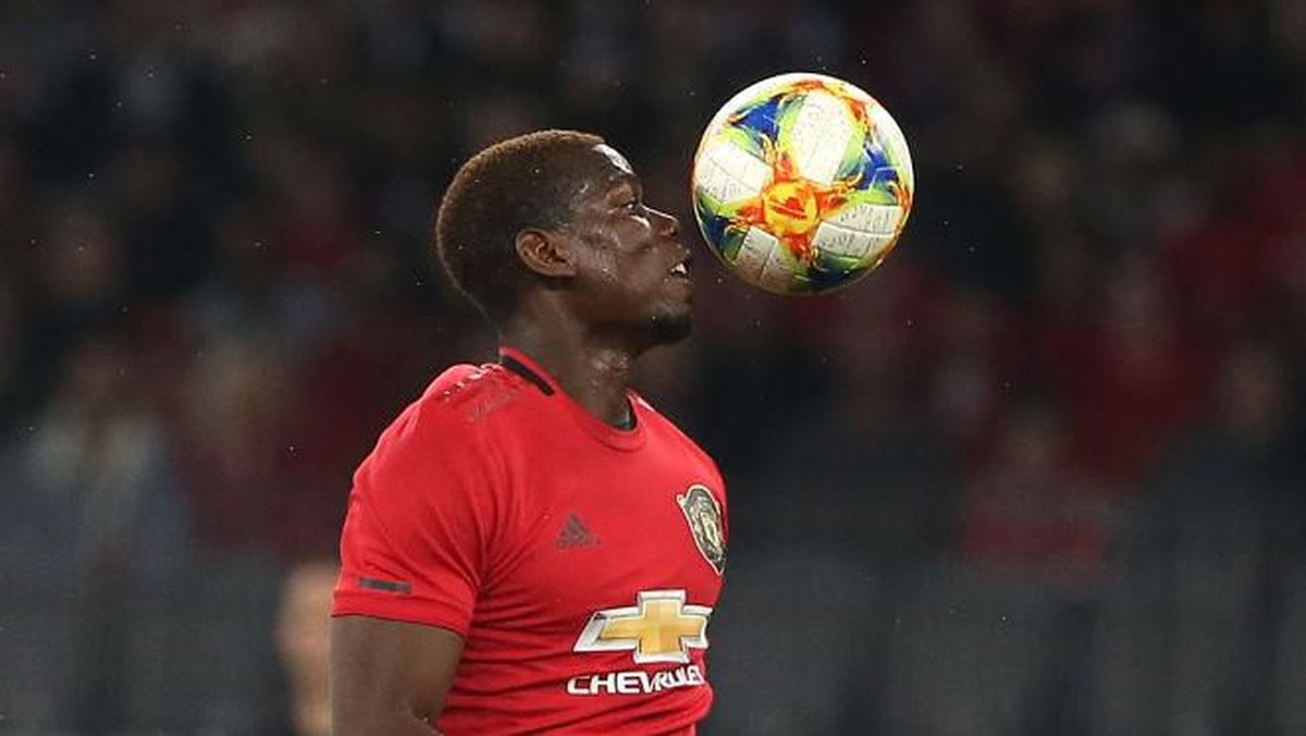 Paul Pogba bertahan atau hengkang dari Manchester United? (Paul Kane/Getty Images)