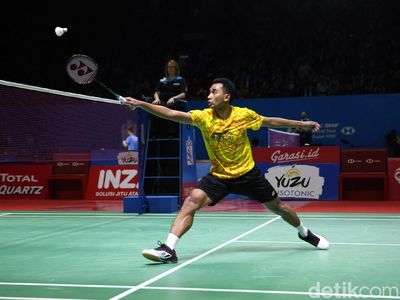 Tommy Sugiarto Tumbang di Tangan Chen Long
