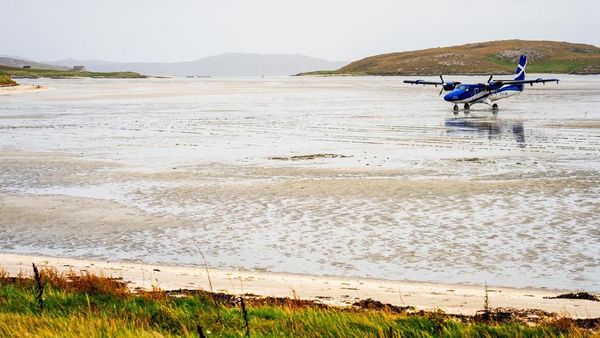 Foto: Pantai yang Jadi Landasan Pacu Pesawat
