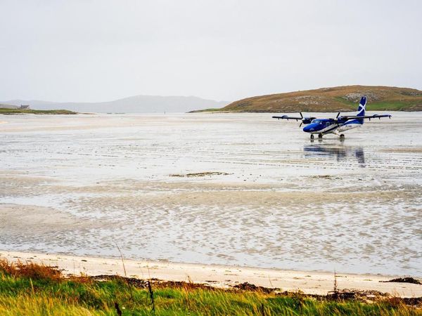 Foto: Pantai yang Jadi Landasan Pacu Pesawat