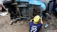 Rumah Sakit Bajaj di Jakpus, Bikin Si Tiga Roda Guling-gulingan