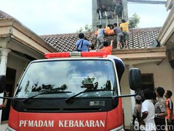 Seorang Pria di Tulungagung Tewas Tersetrum Saat Bersihkan Tower Air