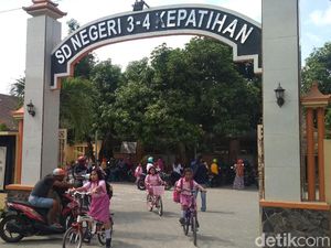 31 SD di Tulungagung Dimerger Menjadi 15 sekolah 31 SD di Tulungagung Dimerger Menjadi 15 sekolah