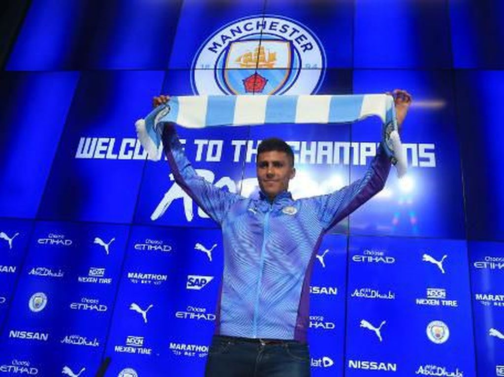 Ekspektasi Tinggi Guardiola pada Rodri The Next Busquets Ekspektasi Tinggi Guardiola pada Rodri The Next Busquets