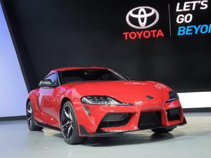 Kaesang Tertarik Banget Sama Toyota Supra, Jadi Pesan? Kaesang Tertarik Banget Sama Toyota Supra, Jadi Pesan?