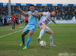 Gol Pertama Persela Bikin Bali United Kesulitan