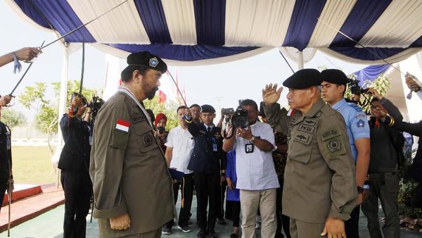 Penghargaan untuk Tokoh Revolusi Mental
