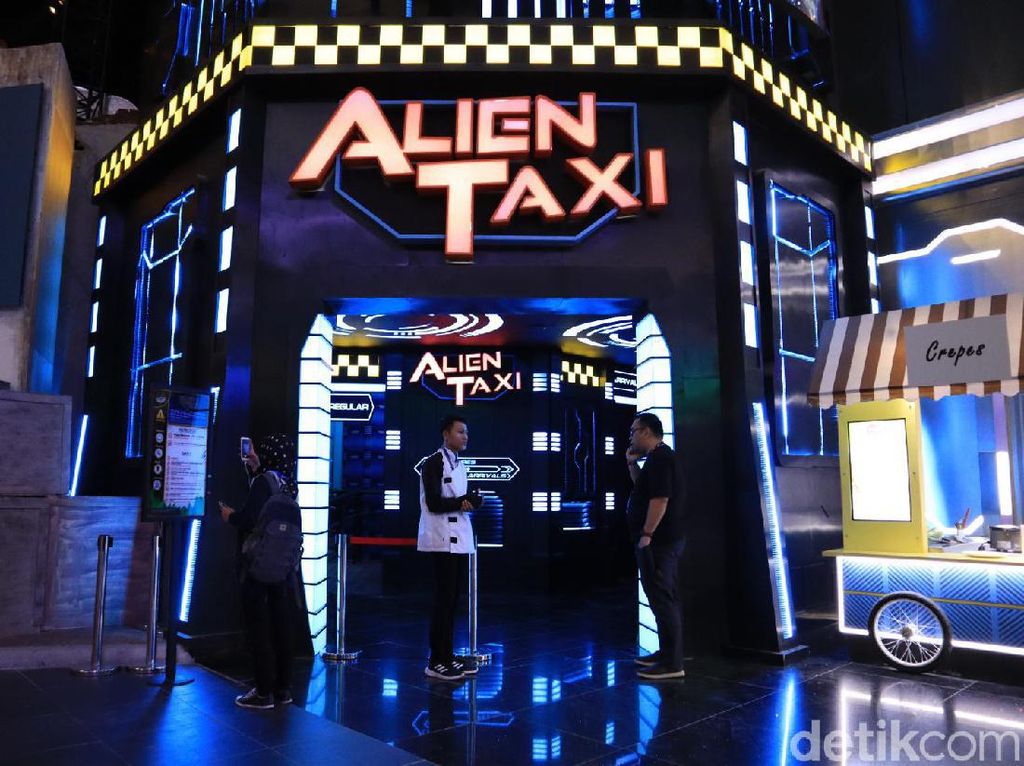 Dikejutkan Alien di Trans Studio Cibubur Dikejutkan Alien di Trans Studio Cibubur