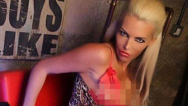 Ini Amanda, Model yang Habiskan Rp 3,7 M untuk Operasi Payudara 30HH