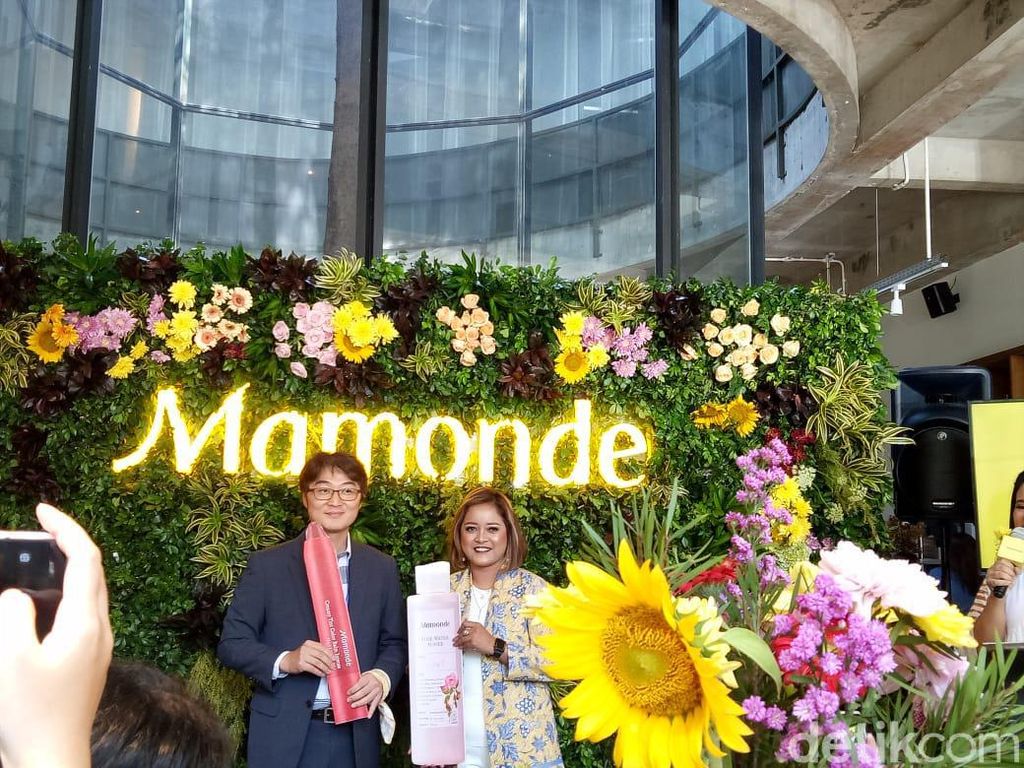 Brand Kecantikan Korea Mamonde Berbahan Bunga-bungaan Hadir di Indonesia Brand Kecantikan Korea Mamonde Berbahan Bunga-bungaan Hadir di Indonesia