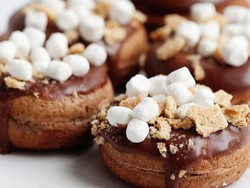 Ini 5 Topping Donat Kekinian yang Legit dan Populer