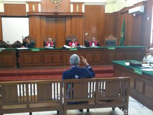 Sempat 2 Kali Tertunda, Gus Nur Kembali Jalani Sidang Sempat 2 Kali Tertunda, Gus Nur Kembali Jalani Sidang