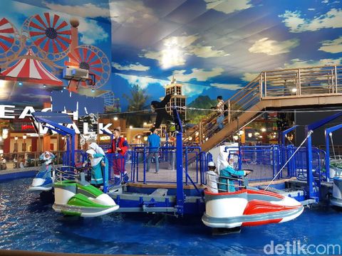 Wave Racer di Trans Studio Cibubur Theme Park