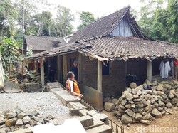 Melihat Keseharian Ibu di Boyolali yang Menghajar Anak Hingga Tewas